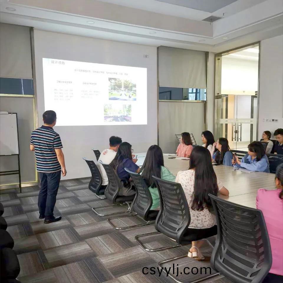 湖(hu)南(nan)省一建園(yuan)林建設(shè)(she)有限(xian)公司